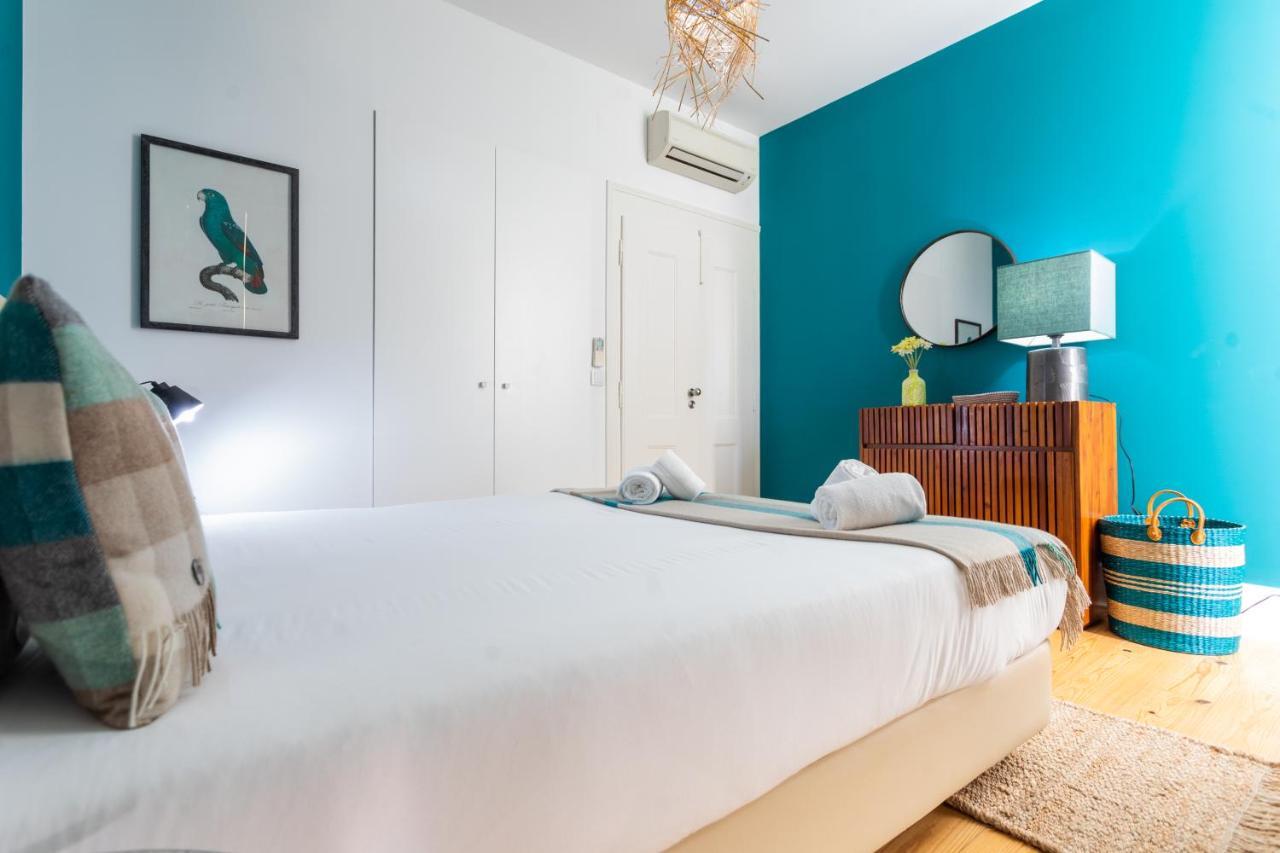 Santa Catarina Superior Apartments By Linc Lisbon Bagian luar foto